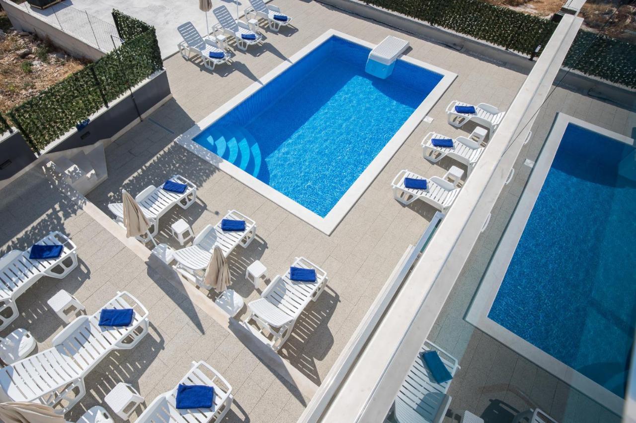 Apartments Blueview Postira Exteriér fotografie